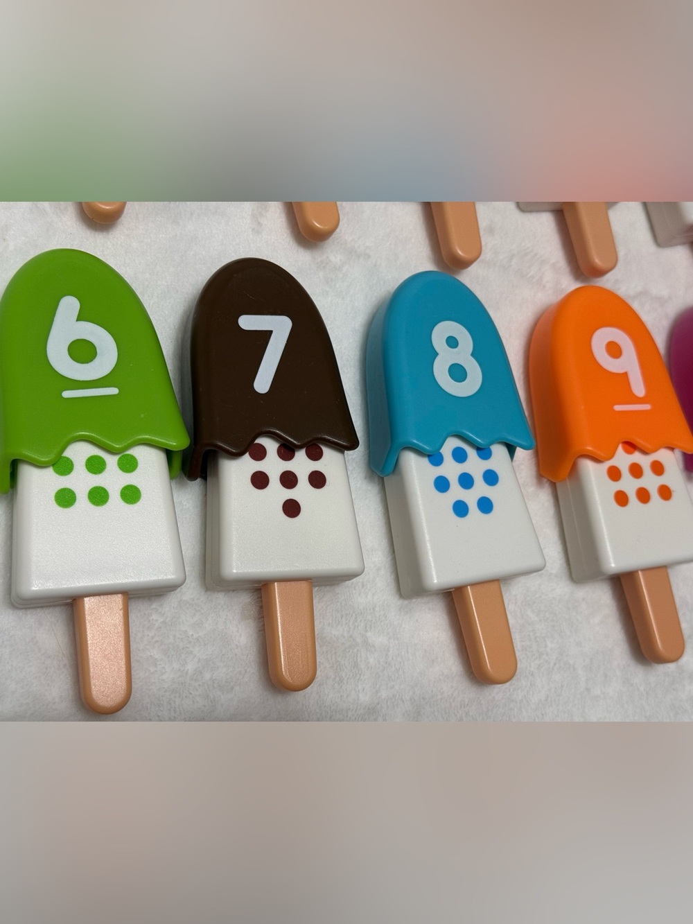 Numberblocks MathLink Cubes Activity/Learning Resources Popsicle Count/4 Bananas - Picture 9 of 16